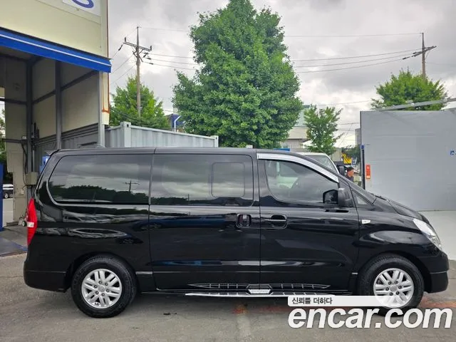 Hyundai Starex 2017 thumb 5