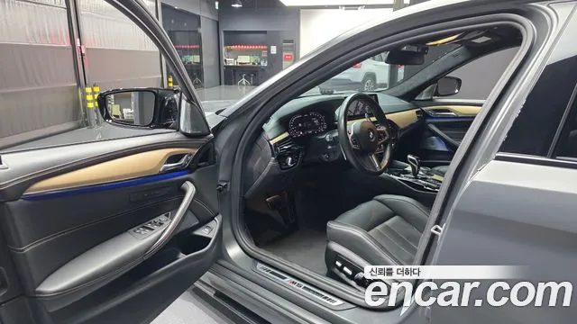 BMW M5 2020 thumb 6