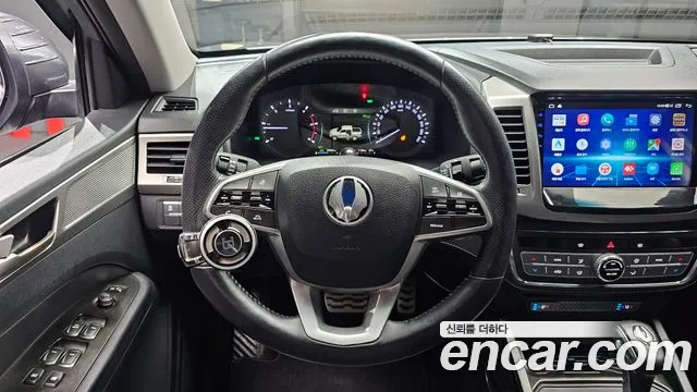 KGM Rexton 2019 thumb 10