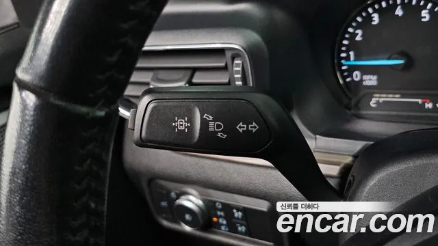 Ford Explorer 2019 thumb 3
