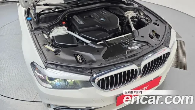 BMW 5 серии 2018 thumb 7