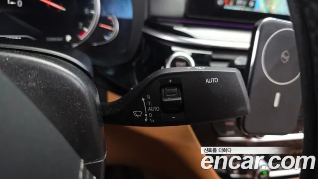 BMW 5 серии 2018 thumb 4