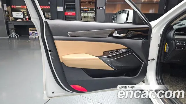 Kia K7 2019 thumb 4