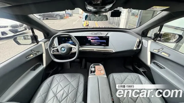 BMW iX 2024 thumb 12