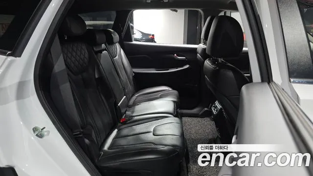 Hyundai Santa Fe 2020 thumb 3