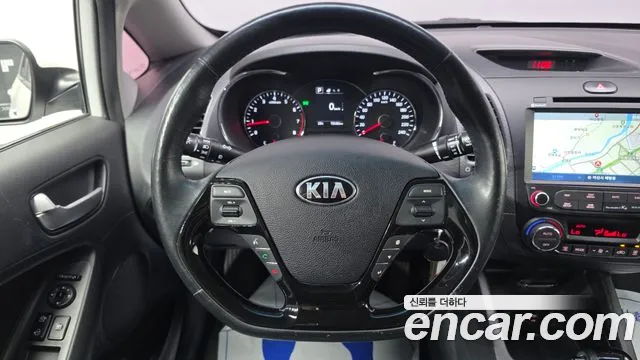 Kia K3 2016 thumb 2
