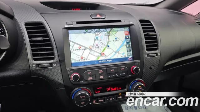 Kia K3 2016 thumb 11