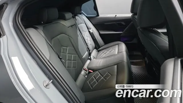 BMW 5 серии 2024 thumb 7