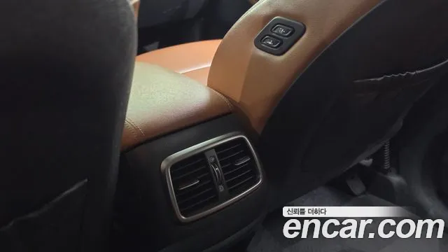 Kia Sorento 2018 thumb 2