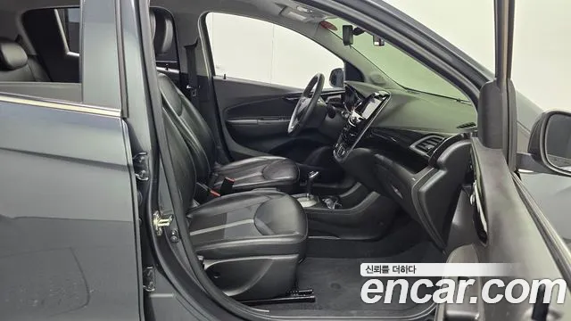 Chevrolet Spark 2020 thumb 6