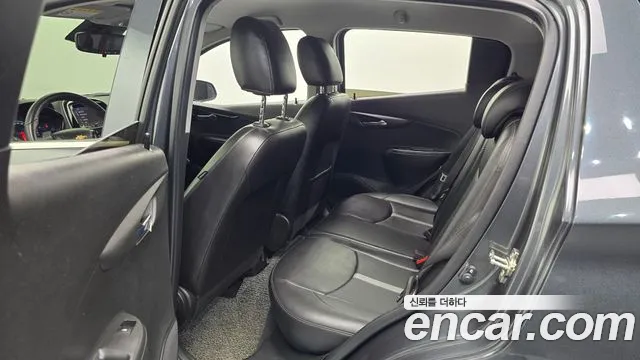 Chevrolet Spark 2020 thumb 10