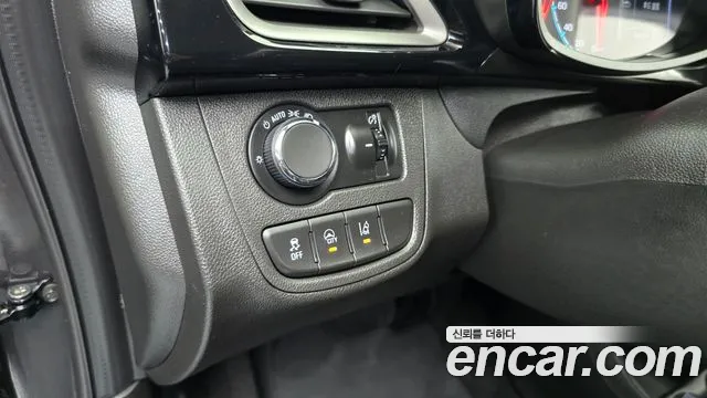 Chevrolet Spark 2020 thumb 4