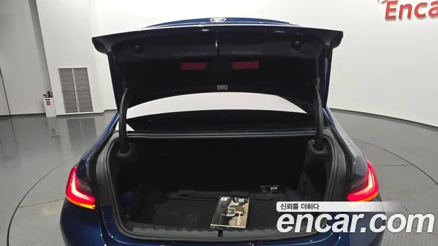 BMW 3 серии 2020 thumb 5