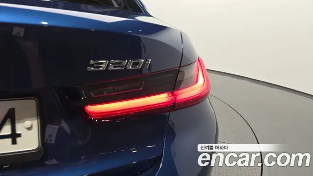 BMW 3 серии 2020 thumb 7