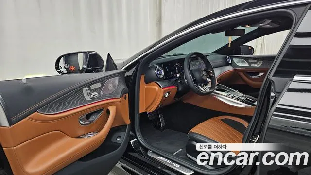 Mercedes-Benz AMG GT 2023 thumb 5