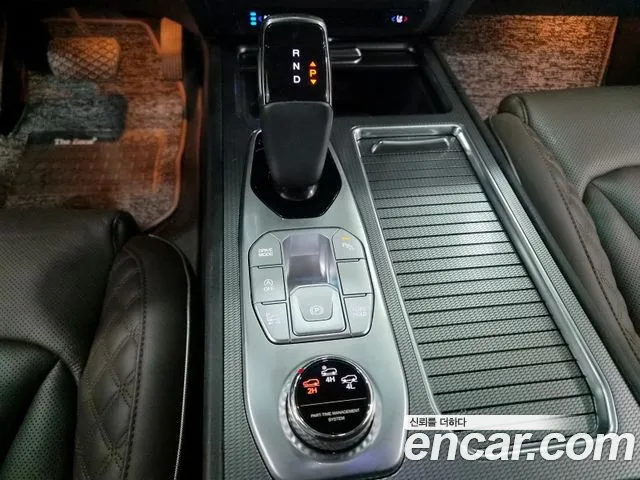 KGM Rexton 2021 thumb 9