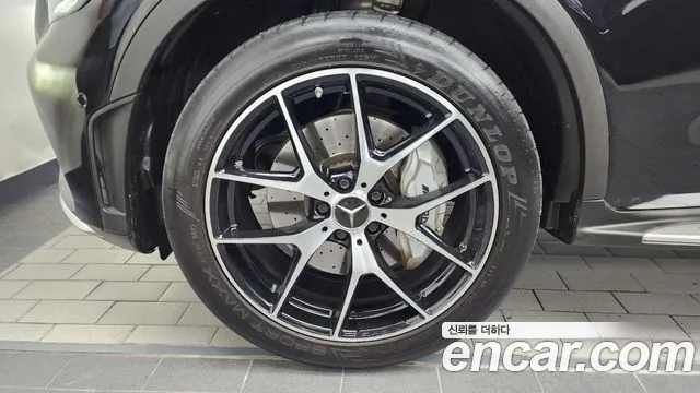 Mercedes-Benz GLC 2022 thumb 9