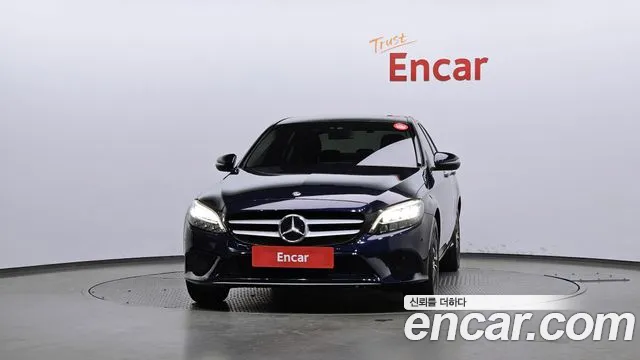 Mercedes-Benz C-Class 2019 thumb 5