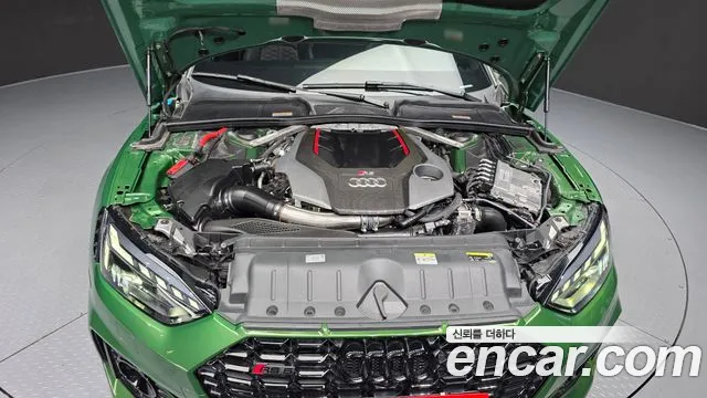 Audi RS5 2022 thumb 3