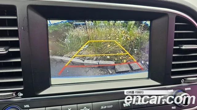 Hyundai Avante 2015 thumb 3