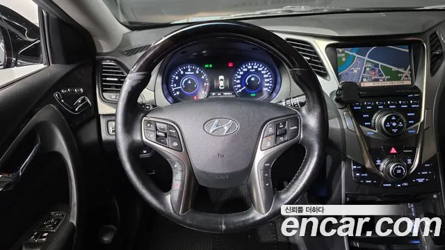 Hyundai Grandeur 2013 thumb 10