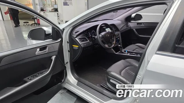 Hyundai LF 2014 thumb 8