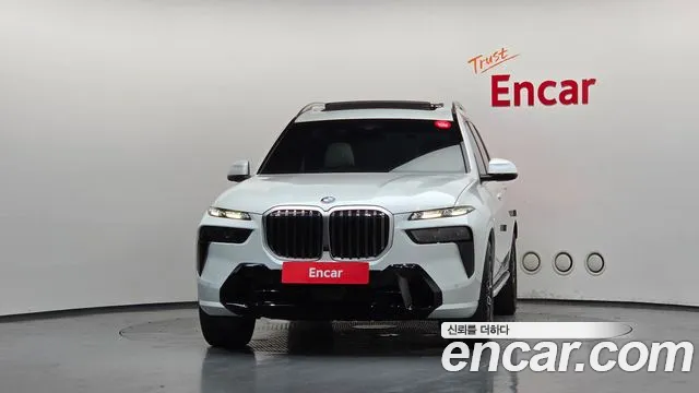 BMW X7 2025 thumb 4