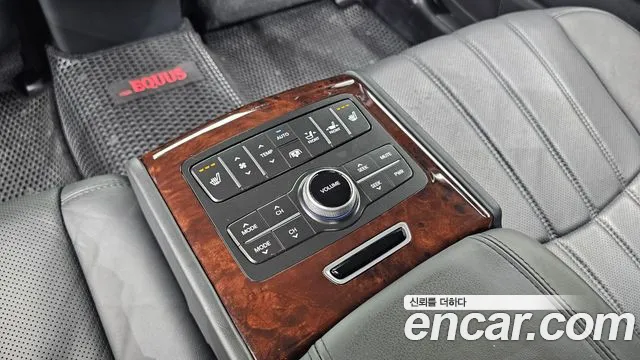 Hyundai Equus 2012 thumb 11