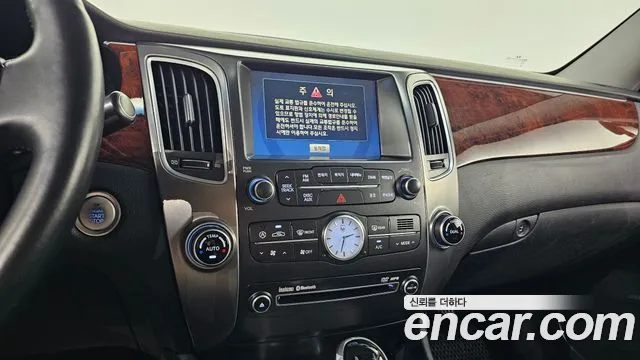 Hyundai Equus 2012 thumb 10