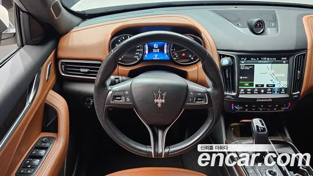 Maserati Levante 2020 thumb 3
