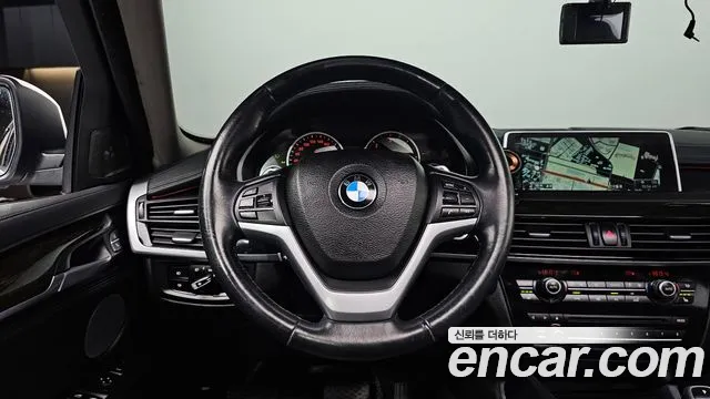 BMW X6 2015 thumb 3