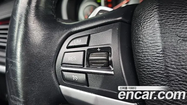 BMW X6 2015 thumb 4