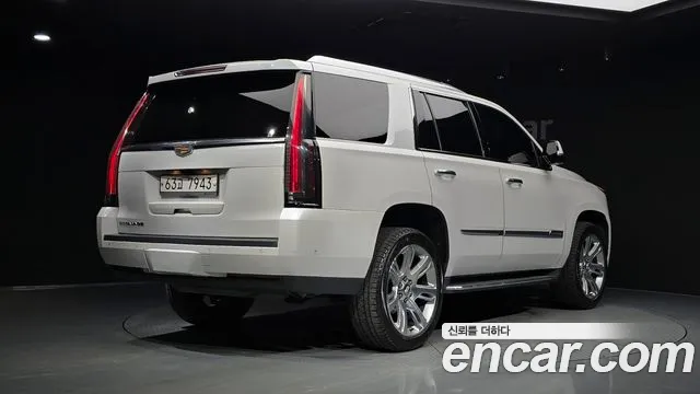 Cadillac Escalade 2018 thumb 12