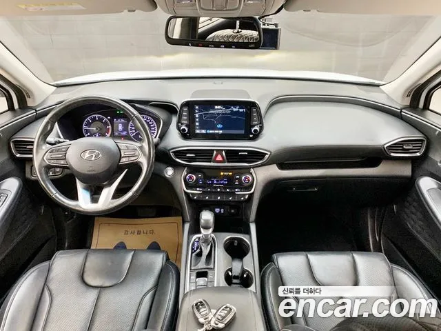 Hyundai Santa Fe 2019 thumb 5