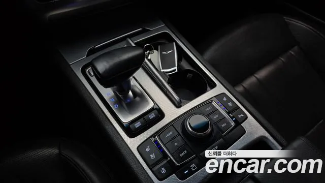 Genesis G80 2018 thumb 8
