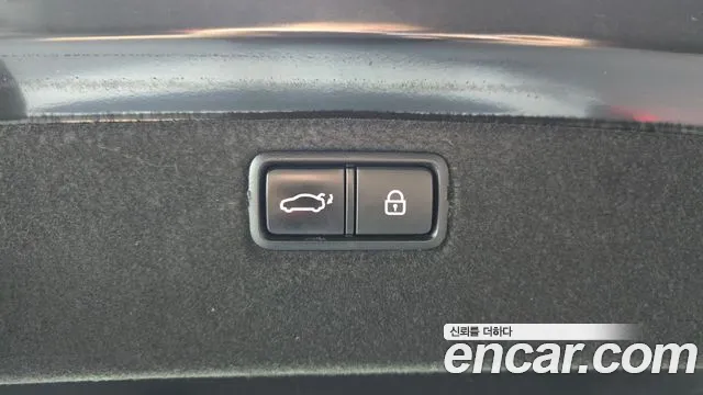 Genesis G80 2018 thumb 9