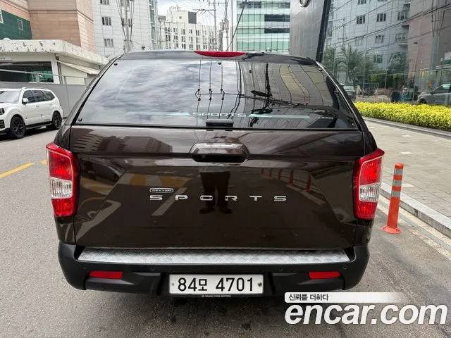 KGM Rexton 2018 thumb 8