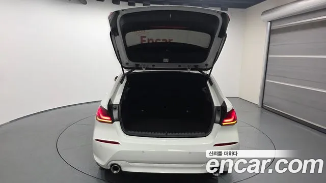 BMW 1 серии 2021 thumb 12