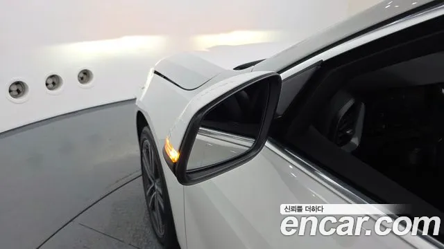 BMW 1 серии 2021 thumb 3