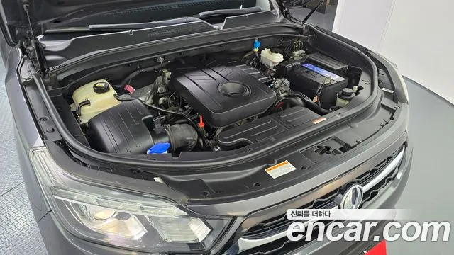 KGM Rexton 2019 thumb 4