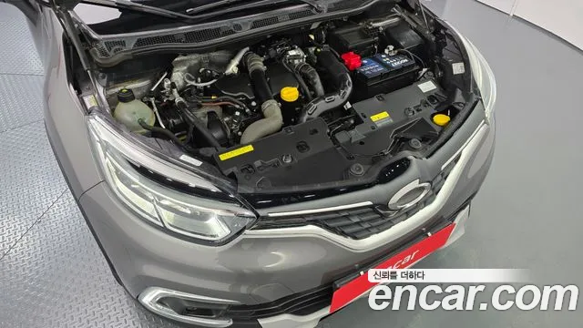 Renault QM3 2018 thumb 11