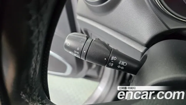 Renault QM3 2018 thumb 7