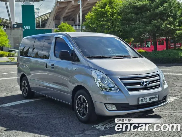 Hyundai Staria 2016 thumb 11