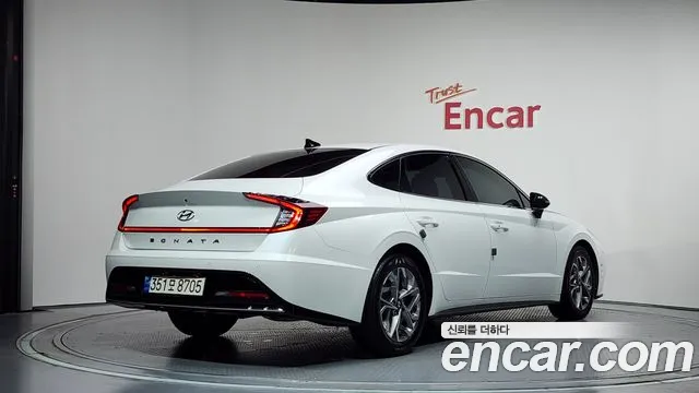 Hyundai Sonata 2022 thumb 3