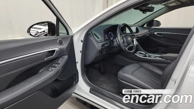 Hyundai Sonata 2022 thumb 2