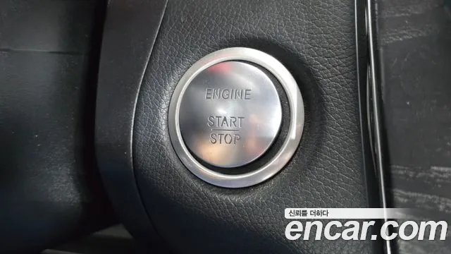 Mercedes-Benz C-Class 2016 thumb 12