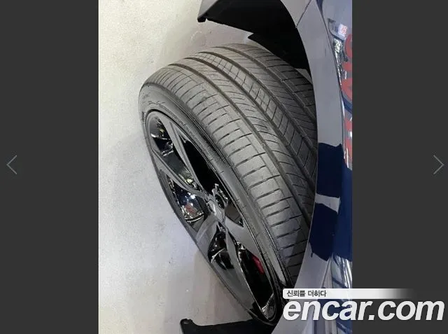 Genesis G70 2018 thumb 2