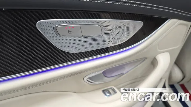 Mercedes-Benz AMG GT 2023 thumb 12