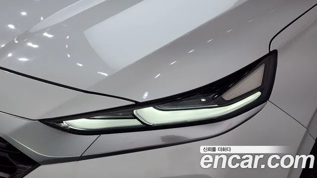 Hyundai Santa Fe 2019 thumb 7