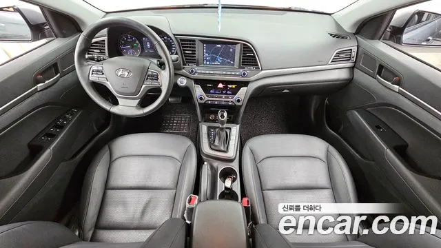Hyundai Avante 2016 thumb 6